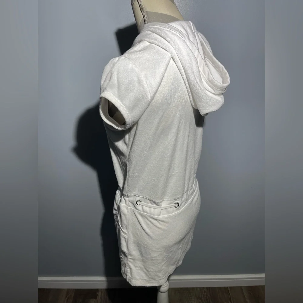 Justice soft white